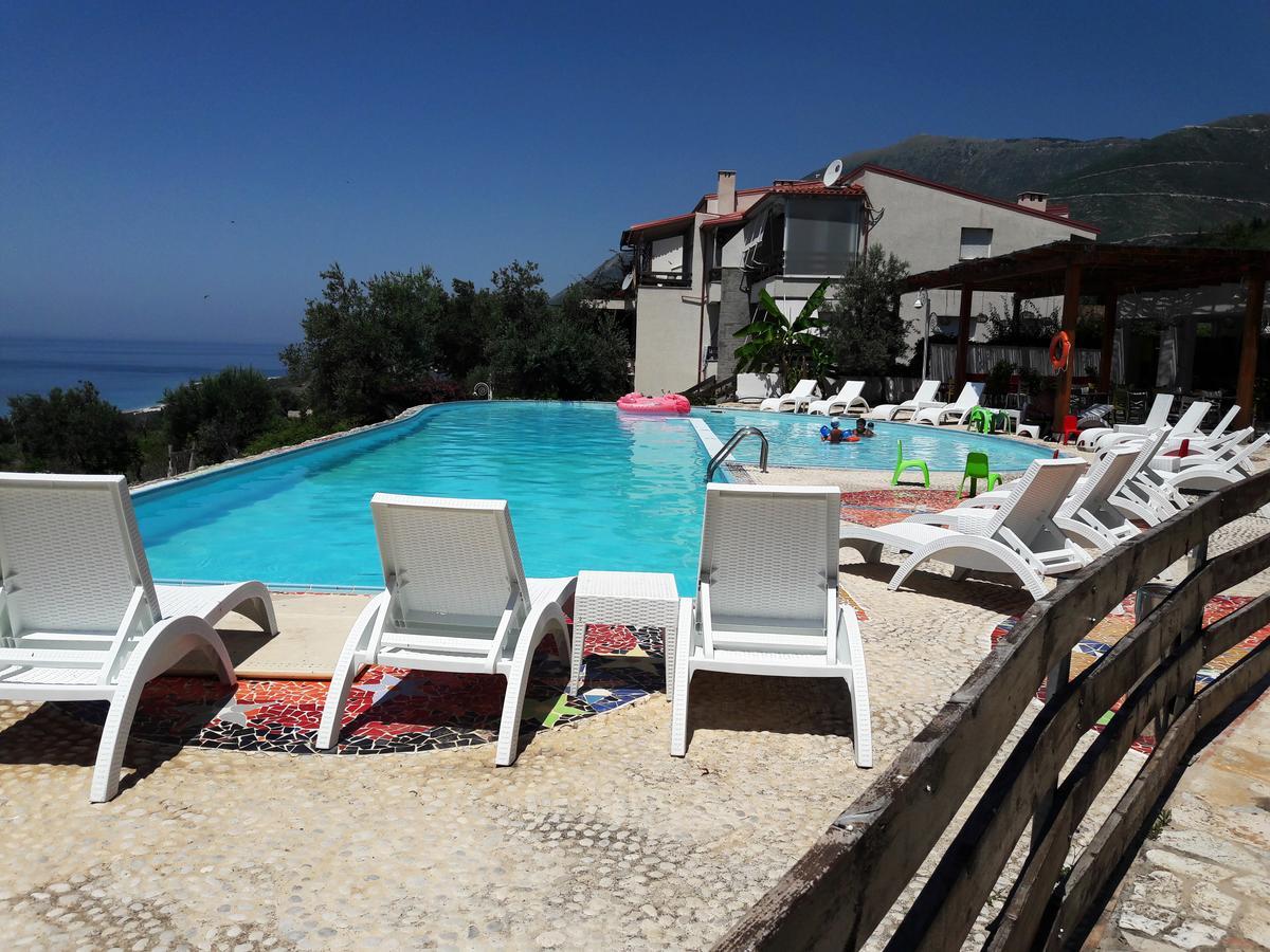 Olives Residence Dhermi Exterior photo