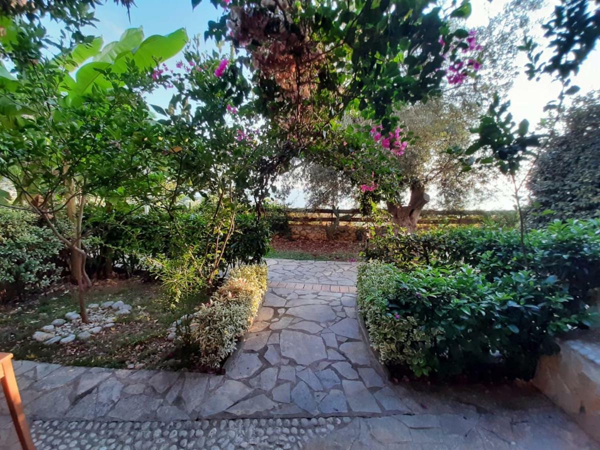Olives Residence Dhermi Exterior photo