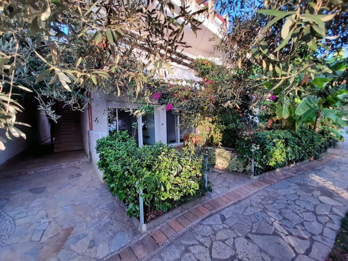 Olives Residence Dhermi Exterior photo