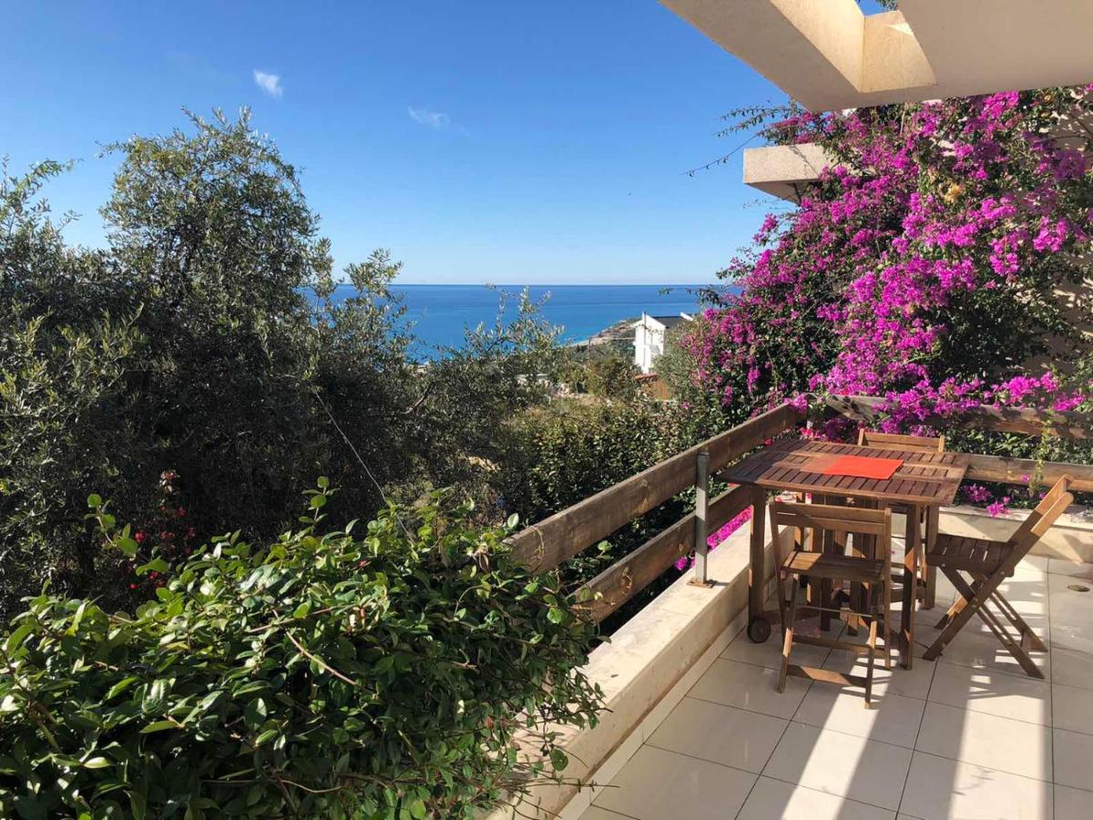 Olives Residence Dhermi Exterior photo